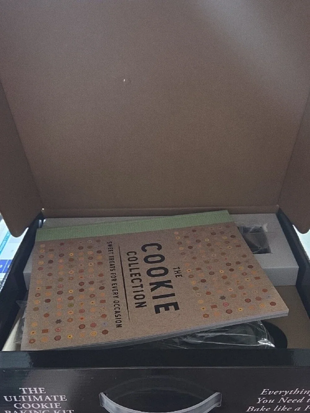 The Ultimate Cookie Baking Kit - Neutral Beige & Brown
